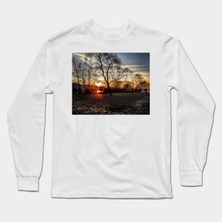 Sunset landscape photography of friends Long Sleeve T-Shirt